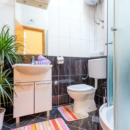 Majestic Lookout - Rixi Lejlighed *