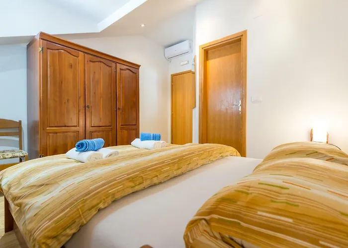 Majestic Lookout - Rixi Appartement *