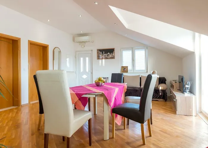 Апартаменты Majestic Lookout - Rixi Дубровник