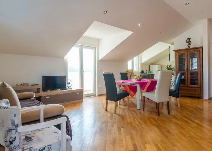 Majestic Lookout - Rixi Дубровник