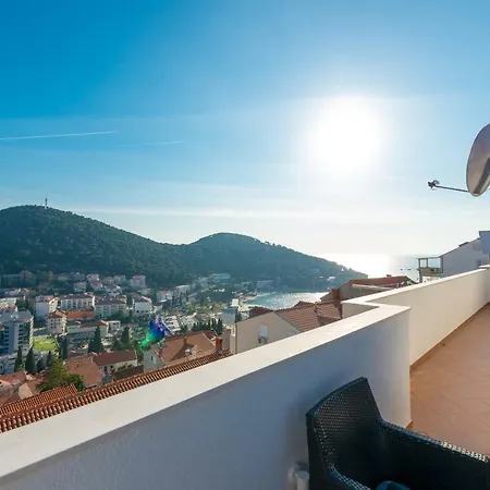 Majestic Lookout - Rixi Appartement *