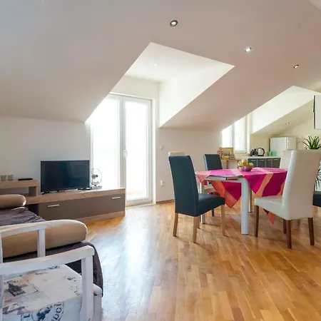 Majestic Lookout - Rixi Apartmán Dubrovník