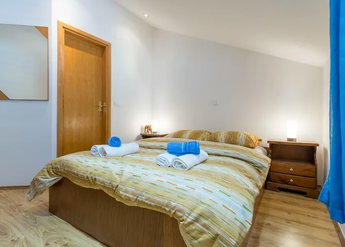 Majestic Lookout - Rixi Appartement